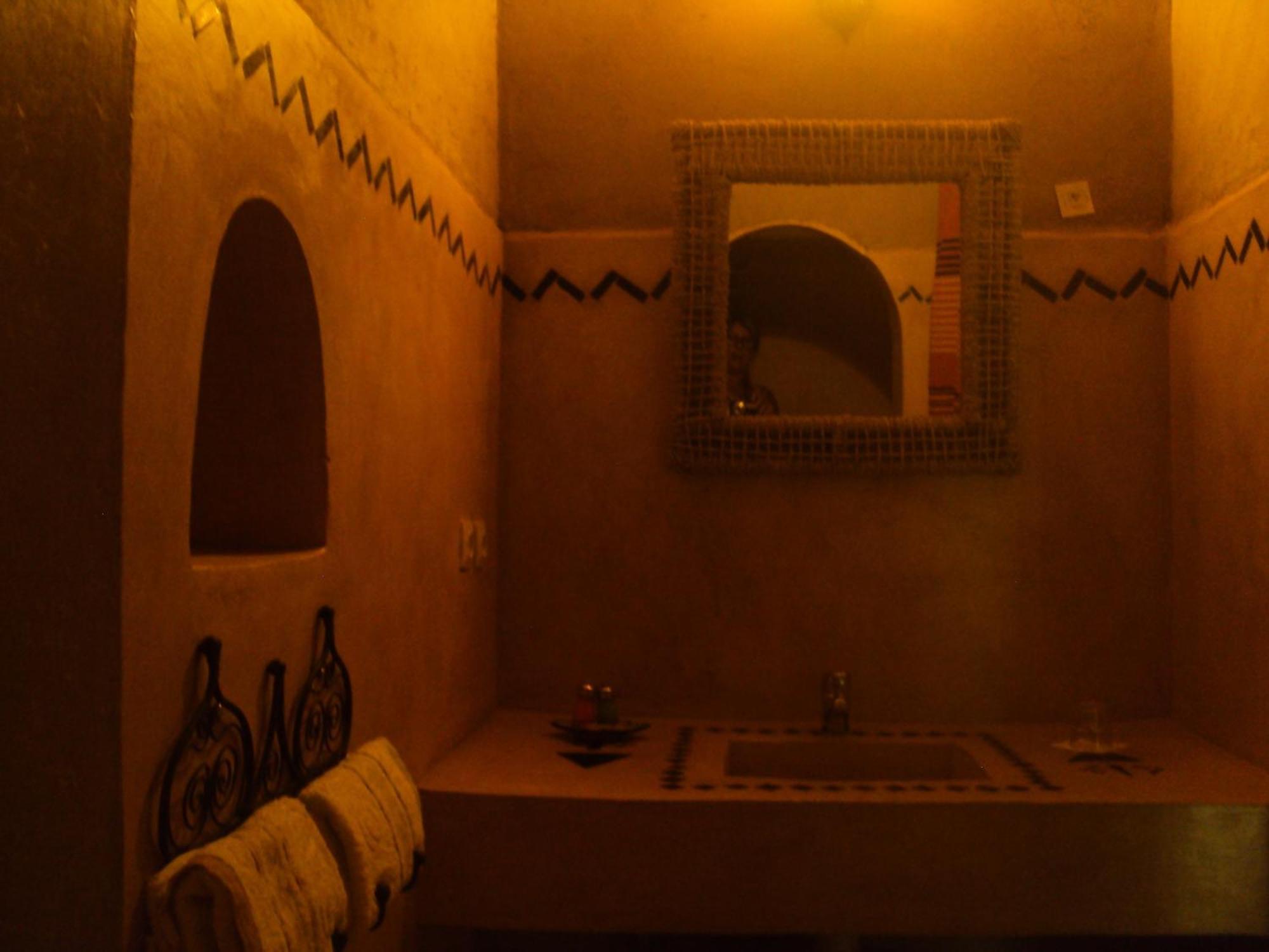 Bed and Breakfast Dar Lorkam Skoura Habitación foto
